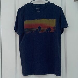 Goodfellow & Co Navy Blue Sunset Graphic Tee, Size M